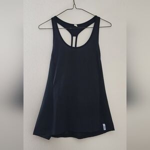 Under Armour Black Sleeveless Athletic Tank Top